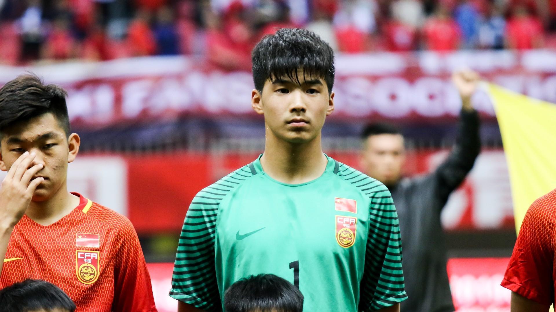 Liu Shaoziyang from WOSPAC signs for FC Bayern Munchen